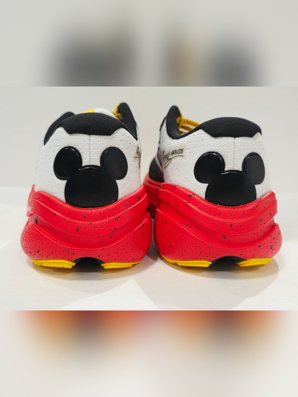 Brooks Ghost Max 2 MICKEY MOUSE RunDisney 2025 Red Black Women's Medium 9 B New - Picture 7 of 16